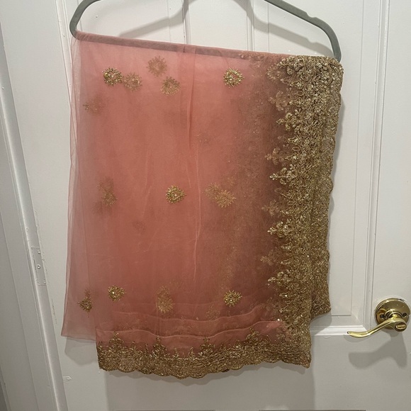 ✨Pink and Gold Indian Lehenga✨ - Picture 15 of 16